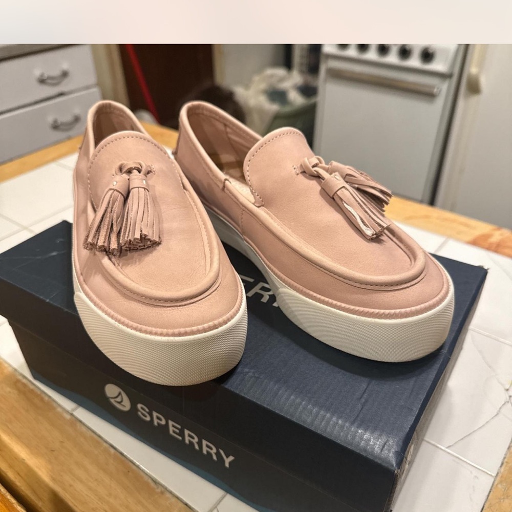 Sperry Blush Pink Tassel Platform Loafers 8